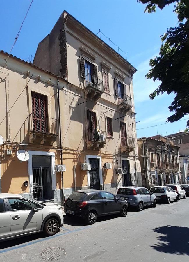Il Filo Di Arianna Apartment Catania Exterior photo